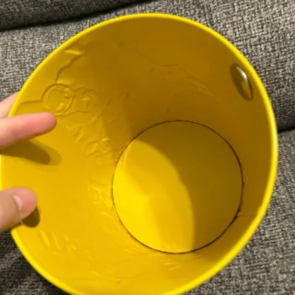 Dreamworks The Wild Robot Movie Popcorn Bucket - Picture 3 of 4